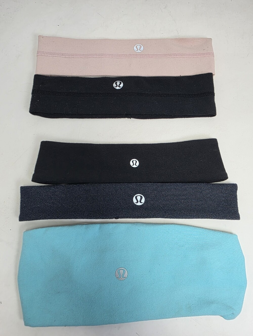 lululemon athletica Stretch Headband Bundle Of 5 Pink, Black, Black, Navy, Aqua